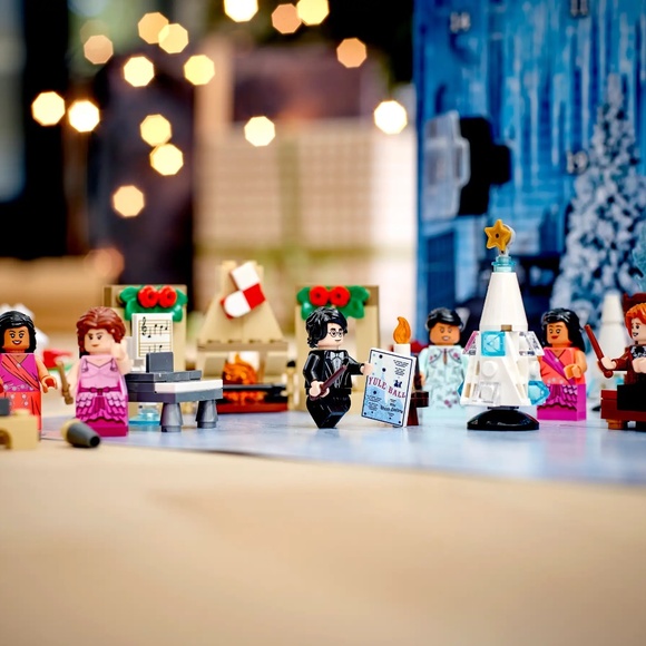 NEW Retired LEGO Harry Potter 2020 Advent Calendar 75981 - Picture 10 of 10